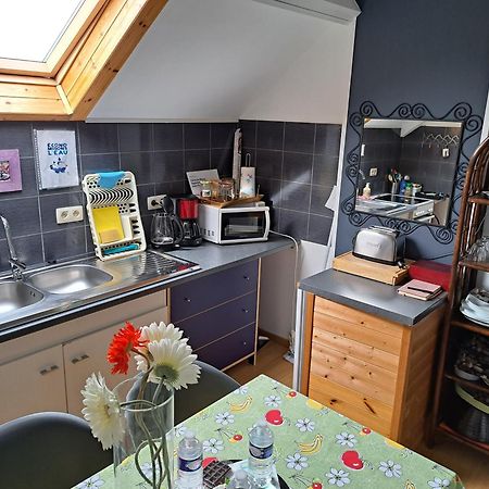 Gîte de Wallonie Appartement vert Anhée Exterior foto